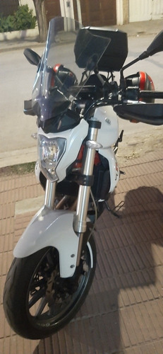 Imagen 16 de 19 de Benelli Tnt 300cc.