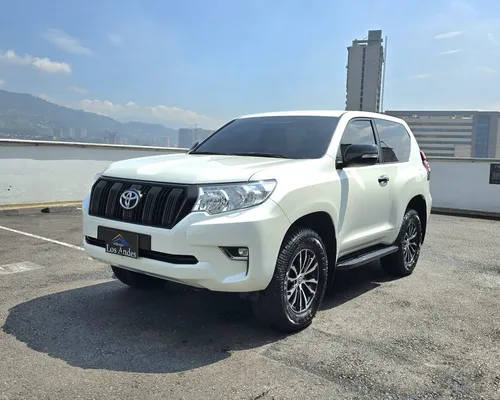 Toyota Prado Tx 2020 At 2.7 Kms 4x4 Kms 46.500 Peritaje 1a