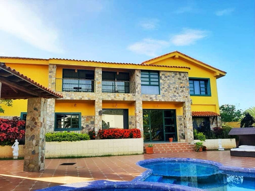 Imagen 18 de 24 de Casa En Venta Isla De Margarita Urb Casa De Campo Country Club Pampatar 1600 Mts