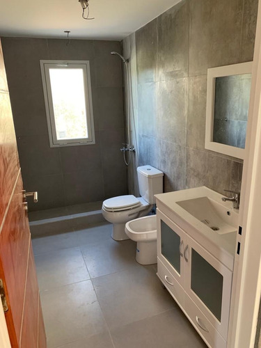 Imagen 5 de 11 de Hermosa Casa En Alquiler - El Cantón