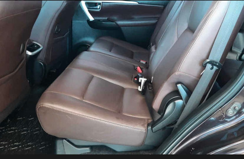 Toyota Sw4 2.8 Srx 177cv 4x4 7as At 2016