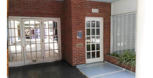 Imagen 5 de 12 de Departamento Por Escalera En Duplex