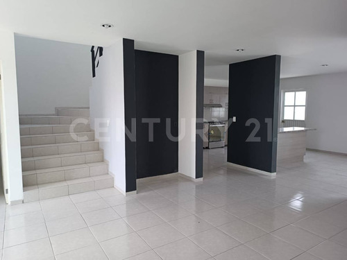 Casa Nueva En Palma Mallorca, Celaya, Gto.