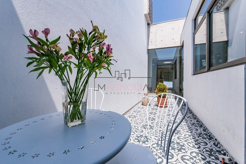 Casa En Venta De 7 Dorm. En Lo Barnechea