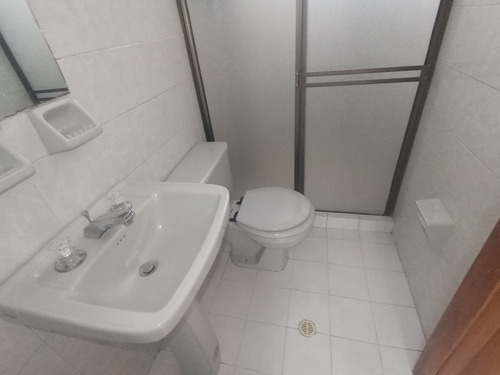 Imagen 7 de 22 de Alquiler Apartamento Alta Suiza, Manizales