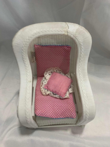 Sillon Barbie De Colección Con Algunos Accesorios Vintage (Usado)