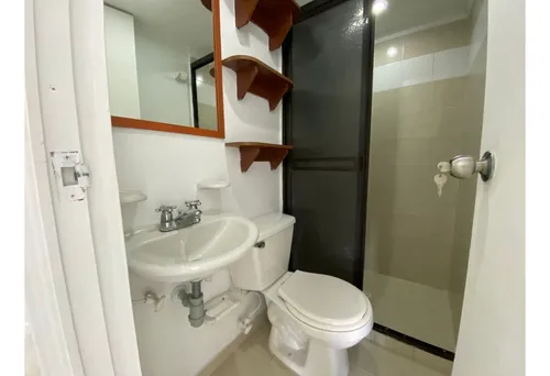 Apartamento En Venta Los Colores, Medellín