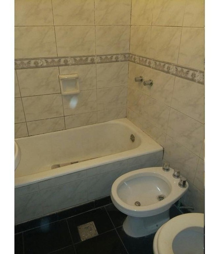 Imagen 6 de 7 de Dto. Tipo Casa 2 Amb. 43m2 En Planta Baja Contrafrente C/ Patio - Bajas Expensas.