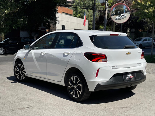 Chevrolet Onix Turbo 1.0T R AT