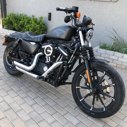 Imagen 1 de 12 de Harley Davidson Sportster Iron 883