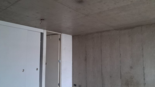 Duplex 1d. Moderno. Con Estacionamiento, Lavandería Piscina.