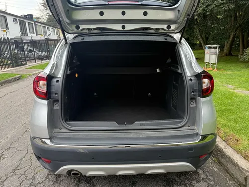 Renault Captur 2.0 Intens Automática