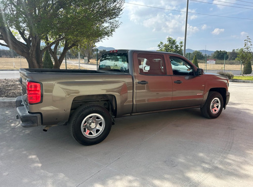 Chevrolet Silverado 6.0 A Pickup Silverado 2500 Cab Ext Mt