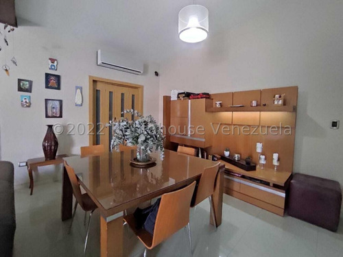 Imagen 6 de 12 de Casa En Venta En San Jacinto Maracay Aragua 22-25506 Irrr