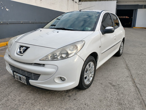 Peugeot 207 1.4 Active 75cv