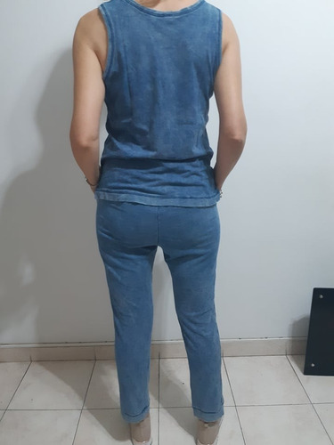 Conjunto De Pantalón Joggins Y Musculosa Marca Ver T: L
