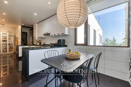 Moderno Penthouse Con Vista Despejada