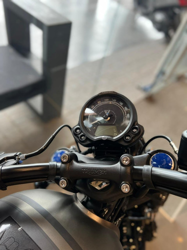Imagen 9 de 9 de Triumph Boneville Bobber