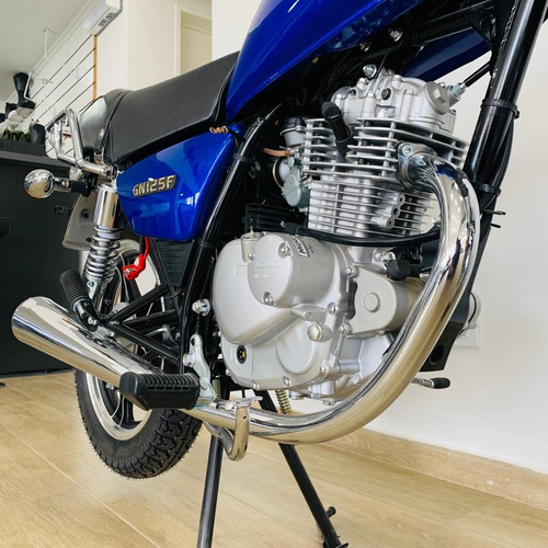 Imagen 5 de 25 de Suzuki Gn 125 F Servicio Tecnico Y Toma De Permutas 999motos