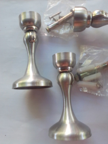Imagen 3 de 4 de Topes Magnetico Imantado Para Puertas De Madera,hierro