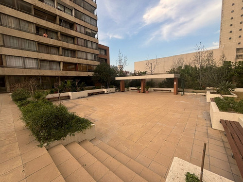 2 Dormitorios - 2 Baños - Gran Vista - Remodelado.