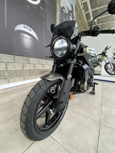 Svartpilen 250 Husqvarna Tienda Oficial Exclusiva Pro One