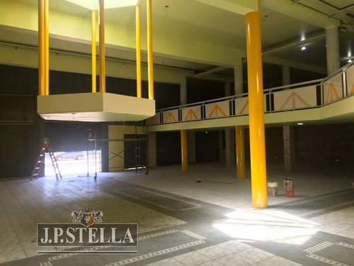 Imagen 12 de 29 de Local Comercial 1800 M² En 3 Plantas - Ideal Centro Comercial - Gonzalez Catan