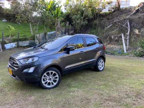 Camioneta Ford Ecosport Titanium Modelo 2021. 2.0 Cc