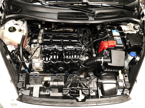 Ford Fiesta Kinetic 1.6 Se 120cv