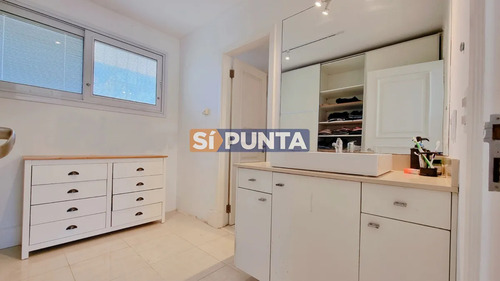 Casa En El Golf, Hoyo 7, 4 Dormitorios, Barbacoa Y Piscina, Playroom