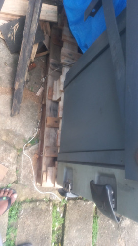 Geladeira Externa Resfriar 75 Litros Com Suporte De Fixação
