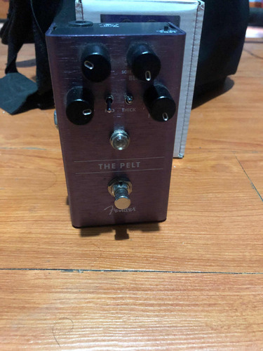 Pedal Fuzz Fender The Pelt