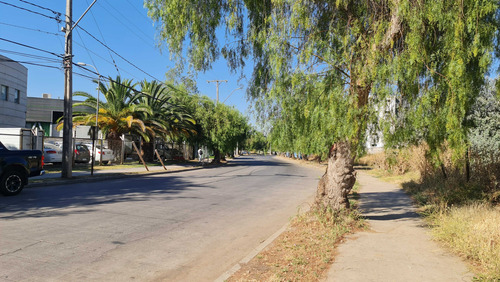 Ideal Inversionista, Constructora. 14533m2 (75901)