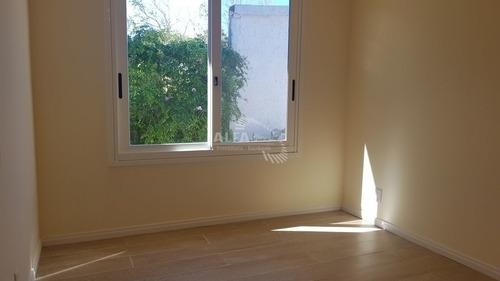 Imagen 14 de 23 de Casa En Venta En Playa Mansa - Punta Del Este