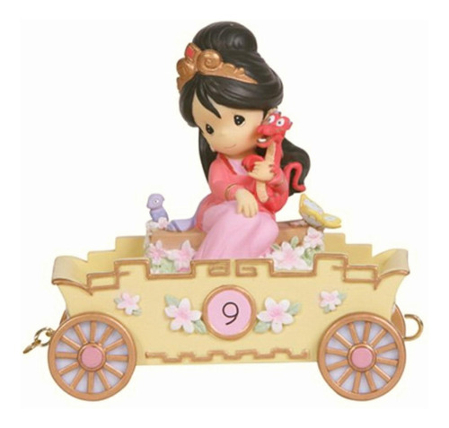 Disney Show Case Collection Collectible Figurine