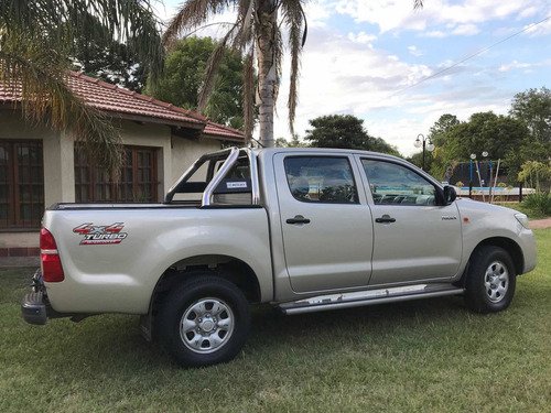 Toyota Hilux 2.5 Cd Dx Pack I 120cv 4x4 2013