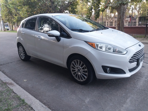 Ford Fiesta 1.6l se plus powershift