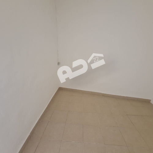 Renta De 3 Cuartos En Col. Agricola Oriental 4mil Cada Uno