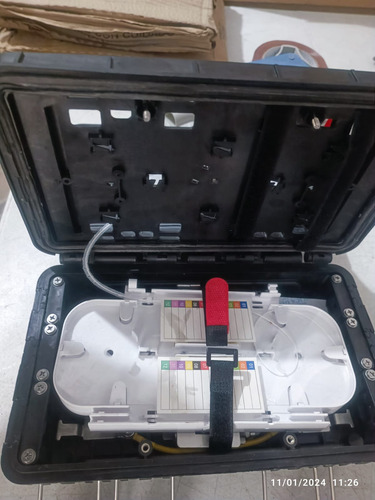 Caja Nap Fiberhome Sc Upc 1 X 8 Nueva Wisp Fibra Optica
