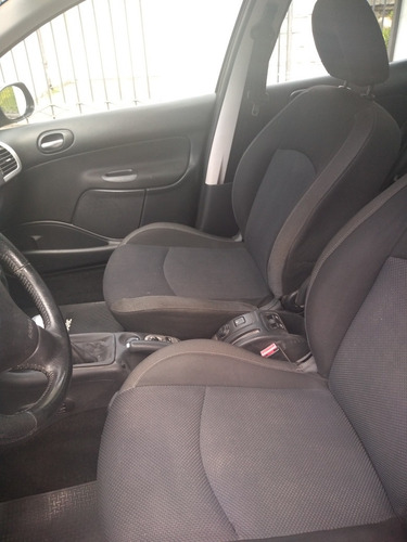Peugeot 207 2011 1.6 Sedan Feline 106cv