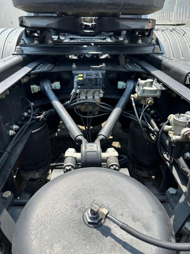 Mb Axor 2536 Ano 2022