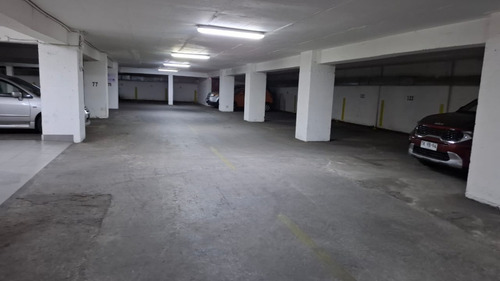 Cómoda Oficina En Mejor Sector De Providencia
