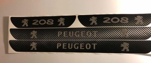 Imagen 3 de 4 de Cubre Zócalos Adhesivos Peugeot 208