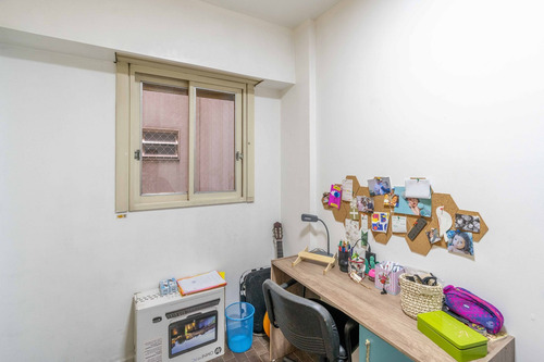 Venta 4 Ambientes Colegiales Con Cochera Movil