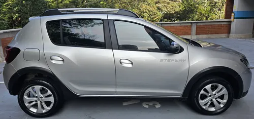 Renault Stepway 1.6 Expression / Zen
