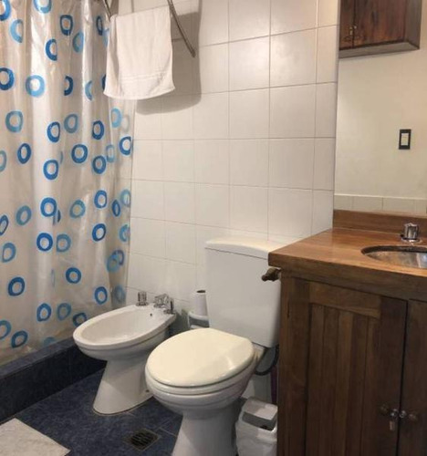Imagen 12 de 23 de Venta Cabaña Centro Calle Las Mutisias, 2 Dormitorios 2 Baños, Chimenea Y Decks Con Parrilla
