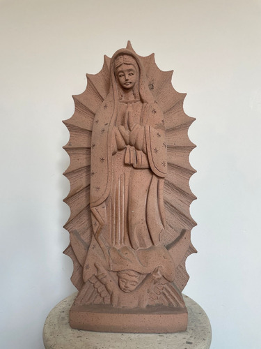 Virgen De Cantera Rosa Labrada 60cm