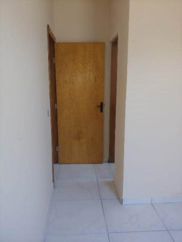 Imagem 8 de 17 de Casa No Bairro Jardim Grandesp, Em Itanhaém, Litoral Sul De São Paulo, Localizada No Lado Praia À 900 Metros Do Mar, Em Rua Calçada. Imóvel Com 180 M² De Terreno Sendo 76,28 M² De Área Construída. Pos