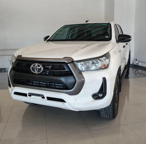 Toyota Hilux 2.7 SR Doble Cabina Mt