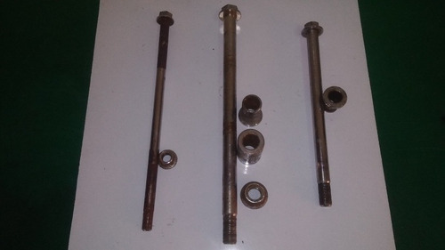 Imagen 2 de 3 de Tornillos Delantero/ Trasero Y Orquilla Super Shadow 250cc